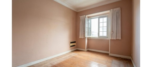 9 bedrooms Villa in Lisbon, Portugal No. 105143 16