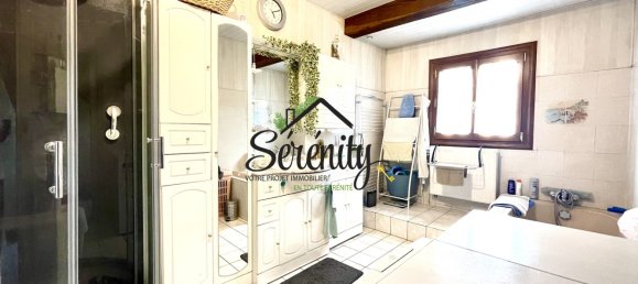 4 bedrooms House in Henin-Beaumont, France No. 237133 8