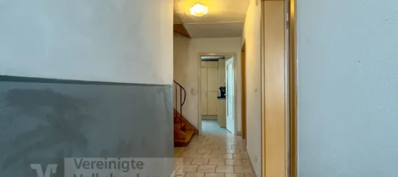 Edificio de 4 dormitorios en Reutlingen, Germany No. 220920 6