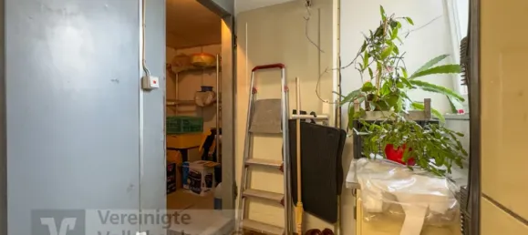 Edificio de 4 dormitorios en Reutlingen, Germany No. 220920 15