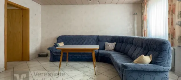 Edificio de 4 dormitorios en Reutlingen, Germany No. 220920 10