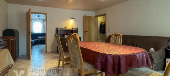 Edificio de 4 dormitorios en Reutlingen, Germany No. 220920 11