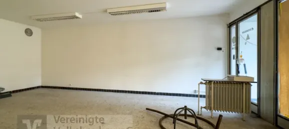 Edificio de 4 dormitorios en Reutlingen, Germany No. 220920 7