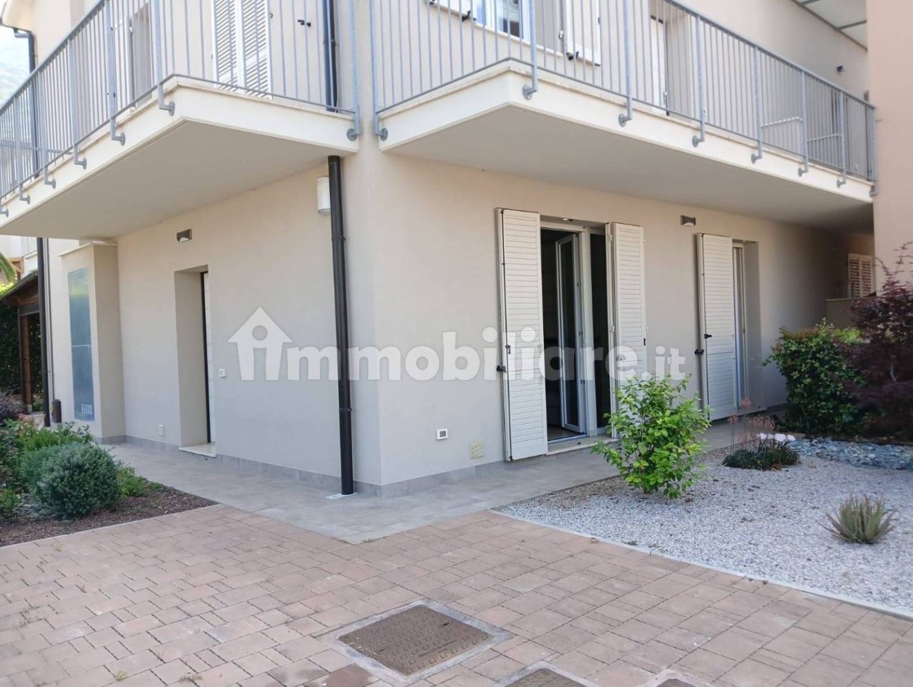 Apartamento T2 em Vicopisano, Italy N.º 352450