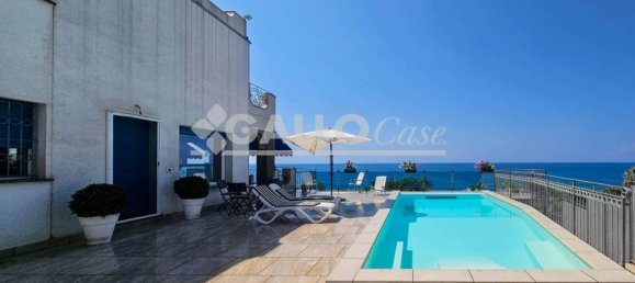 5 chambres Villa à Diamante, Italy No. 339383 3