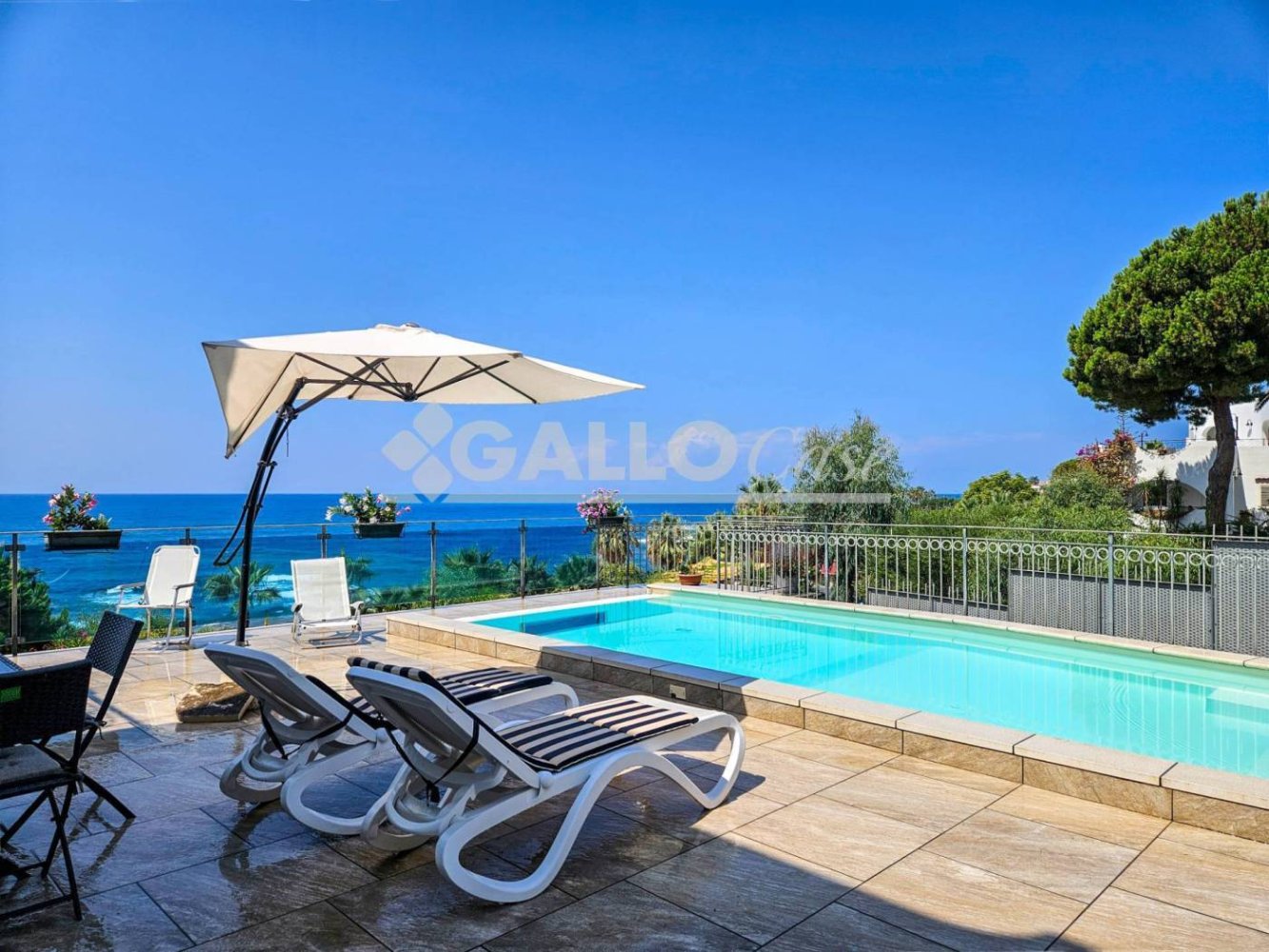 5 chambres Villa à Diamante, Italy No. 339383