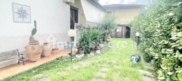 4 Schlafzimmer Haus in Viareggio, Italy, Nr. 354252 11