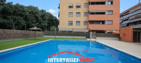 3 bedrooms Apartment in Santa Perpetua De Mogoda, Spain No. 189078 2