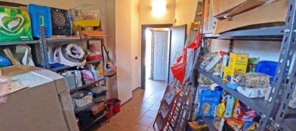 Квартира с 7 комнатами в Новелло, Италия № 211147 15