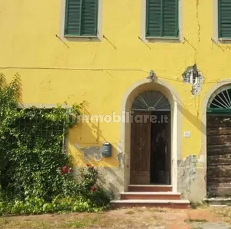 20 bedrooms Apartment in Montecarlo, Italy No. 293197