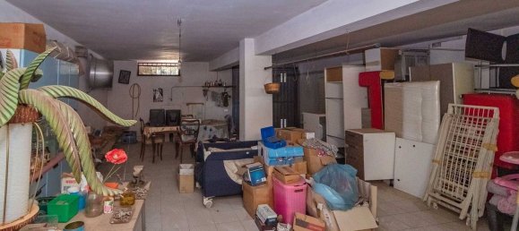 6 bedrooms House in Sparanise, Italy No. 325674 19