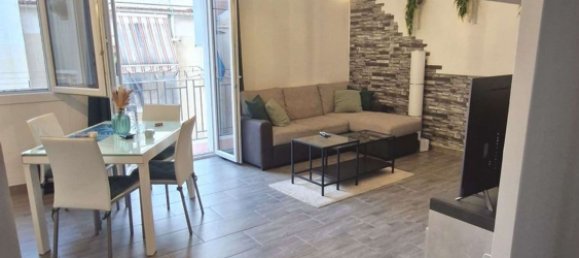 4-salle Appartement à Palermo, Italy No. 42164 5