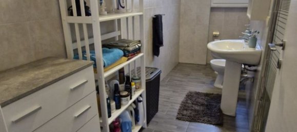 4-salle Appartement à Palermo, Italy No. 42164 14