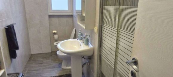 4-salle Appartement à Palermo, Italy No. 42164 16