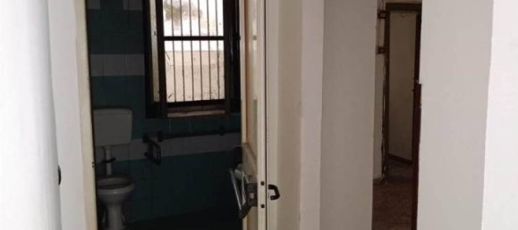 2-salle Appartement à Syracuse, Italy No. 242252 6