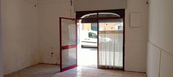 2-salle Appartement à Syracuse, Italy No. 242252 8