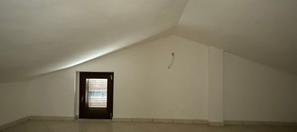 Casa de 4 dormitorios en Castiglion Fiorentino, Italy No. 337252 5