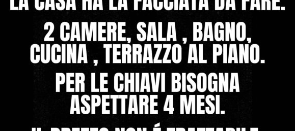 Apartamento de 3 dormitorios en Genoa, Italy No. 32669 3