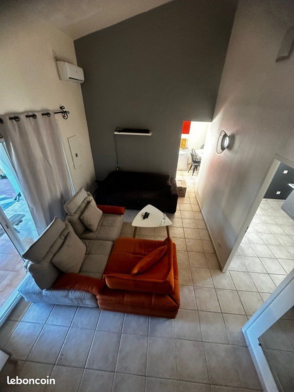 2 bedrooms House in Monticello, France No. 355933