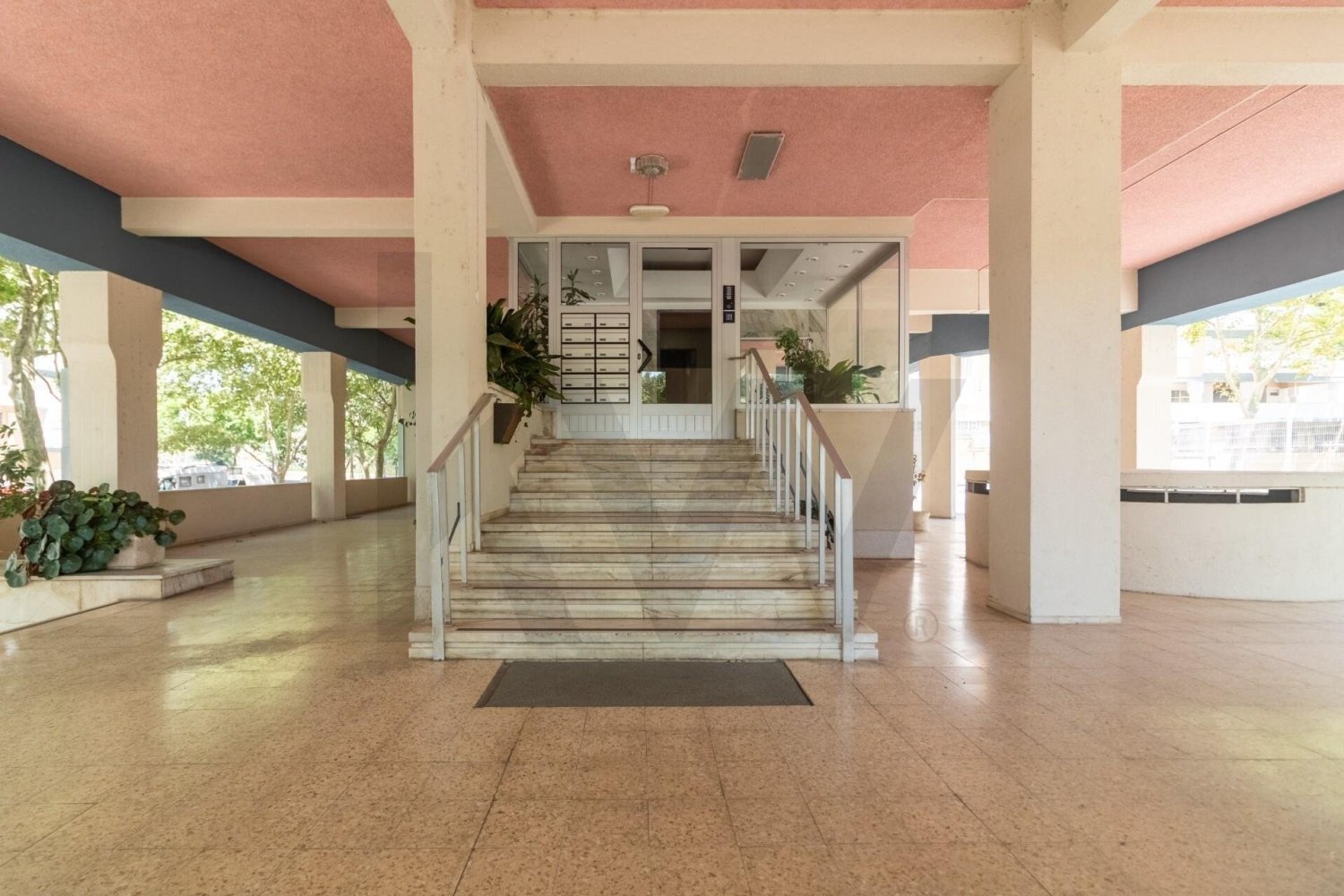 5 bedrooms Apartment in Lisbon, Portugal No. 308681