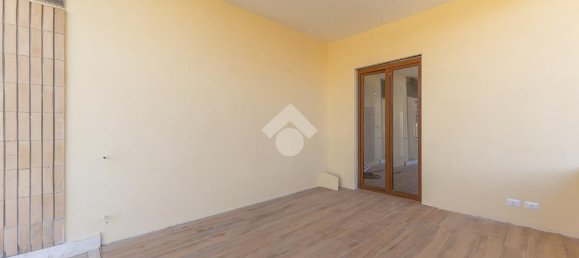 3 bedrooms Penthouse in Rome, Italy No. 381014 27