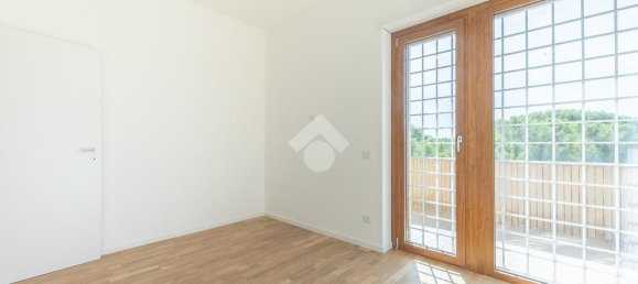 3 bedrooms Penthouse in Rome, Italy No. 381014 16