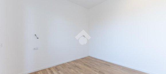 3 bedrooms Penthouse in Rome, Italy No. 381014 24