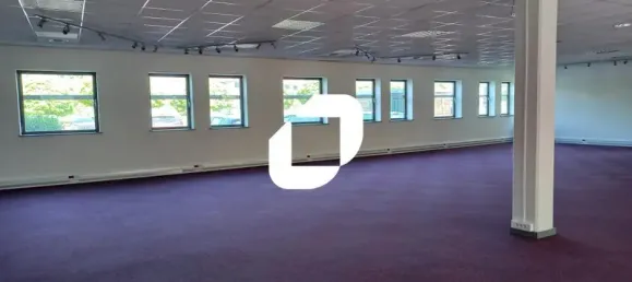 771m² Office in Wasquehal, France No. 302412 2