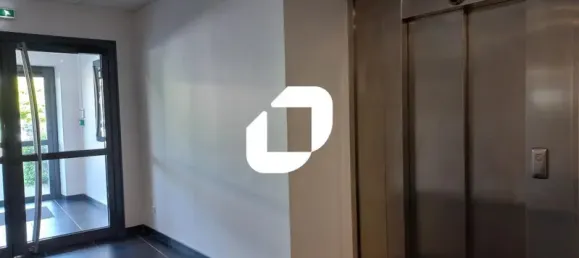 771m² Office in Wasquehal, France No. 302412 5