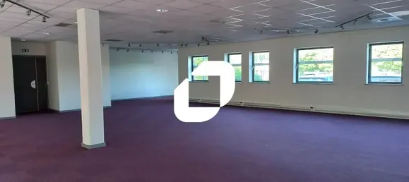 771m² Office in Wasquehal, France No. 302412 3