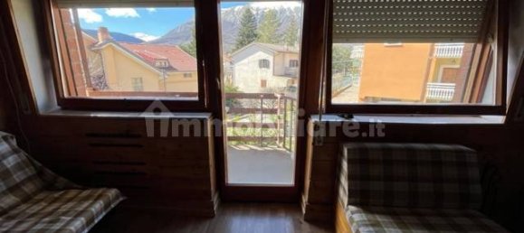 1 غرف نوم شقة في Rocca di Mezzo, Italy رقم 215001 10