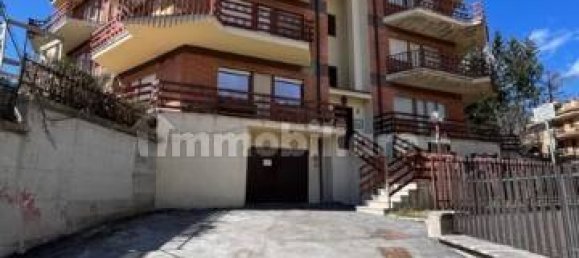 1 غرف نوم شقة في Rocca di Mezzo, Italy رقم 215001 2