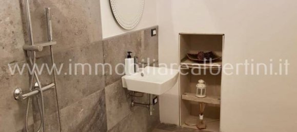 Villa de 3 dormitorios en Serravalle a Po, Italy No. 295965 19