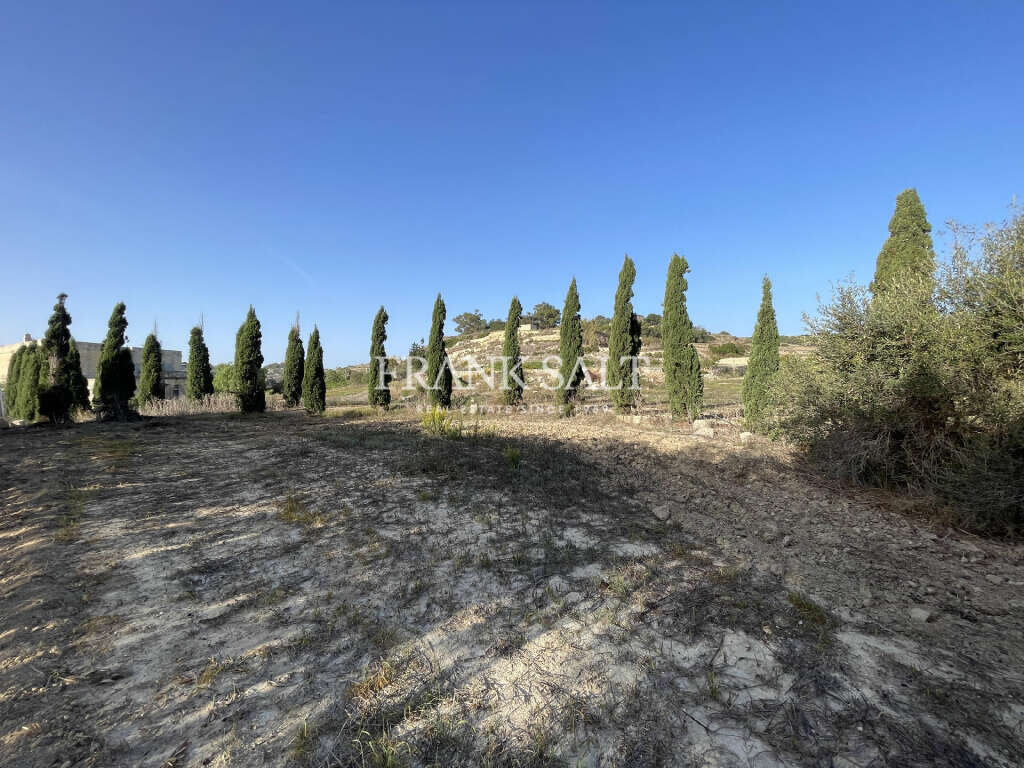 5 bedrooms Hotel in Wardija, Malta No. 306