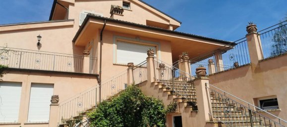 Вилла с 18 комнатами в Чивитанова Марке, Италия № 141987 13