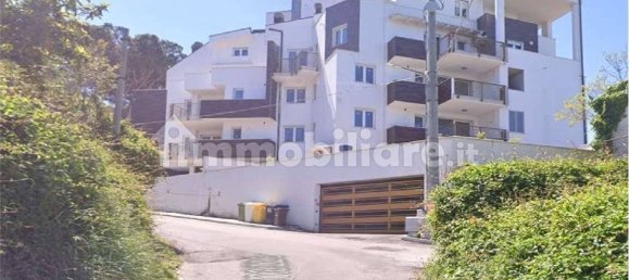 2 bedrooms Apartment in Chieti, Italy No. 260834 2