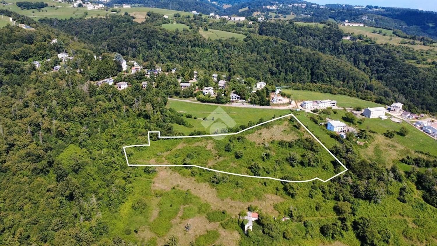 16500m² Land in Erbezzo, Italy No. 274264