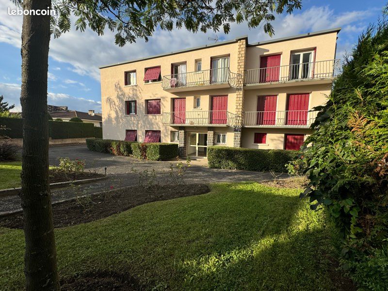 Apartamento de 2 dormitorios en Clermont-Ferrand, France No. 322391