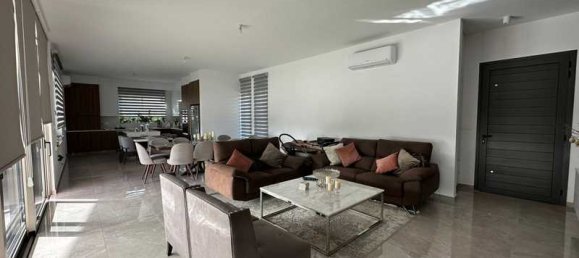 3 bedrooms Villa in Paphos, Cyprus No. 10767 3