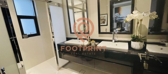 4 bedrooms Villa in Dubai, UAE No. 24422 6