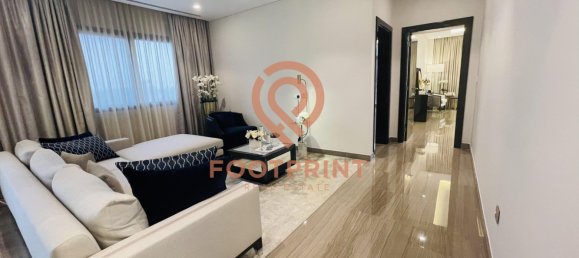 4 bedrooms Villa in Dubai, UAE No. 24422 8