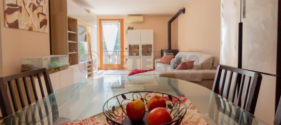 3 bedrooms House in Pozzoleone, Italy No. 329067 9