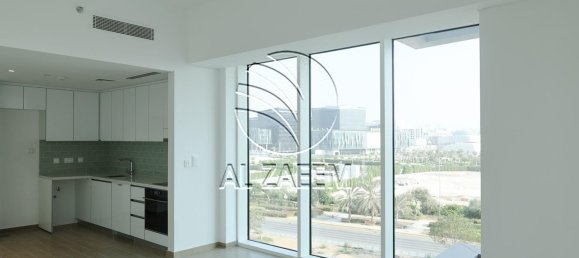 Studio in Yas Island, UAE No. 29279 8