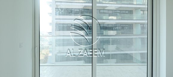 Studio in Yas Island, UAE No. 29279 10