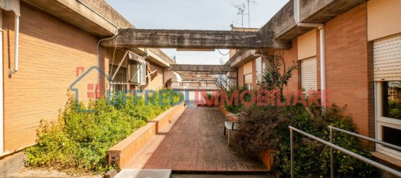 3غرفة شقة في Cisterna di Latina, Italy رقم 186172 5