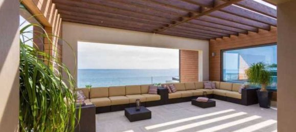 Вилла с 4 спальнями в Пиргос, Кипр № 7599 4