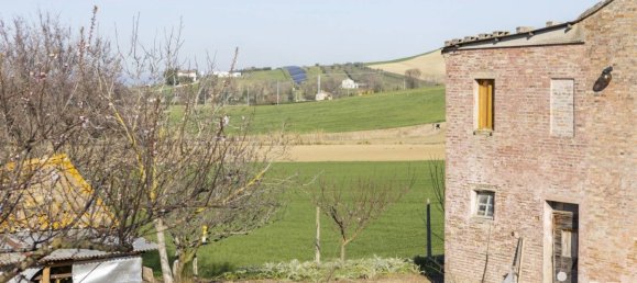 3 bedrooms House in Recanati, Italy No. 22546 19