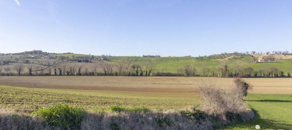 3 bedrooms House in Recanati, Italy No. 22546 25