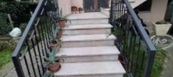 Casa de 3 habitaciónes en San Giovanni in Marignano, Italy No. 12101 6