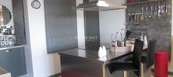 2 chambres Appartement à Sliema, Malta No. 8534 3